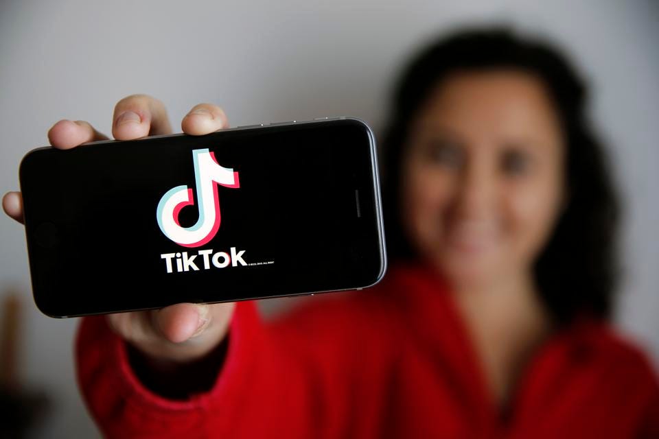 海外直播运营账号的网络线路，该如何选择？-新闻-TikTok专线网络节点 | 专业TikTok网络代理服务商 - JiSu
