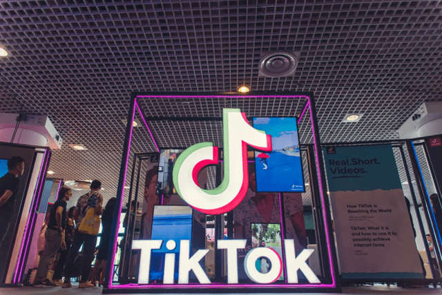 TikTok半闭环电商业务_TikTok Shop产业带100计划_tiktok马来西亚专线